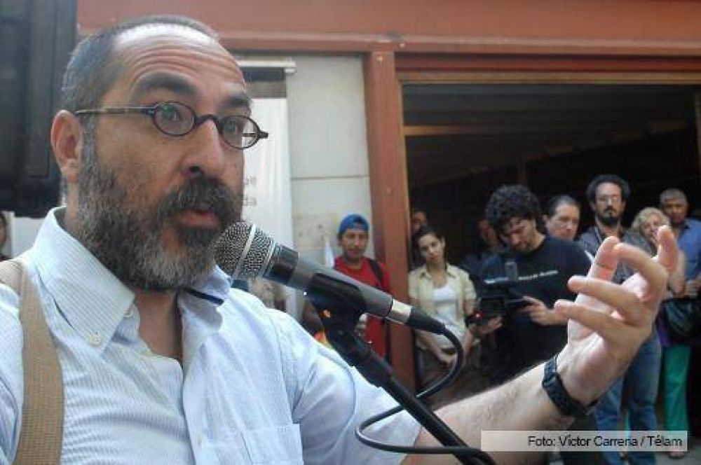 Critican el nuevo ataque de la revista Noticias a la investidura presidencial
