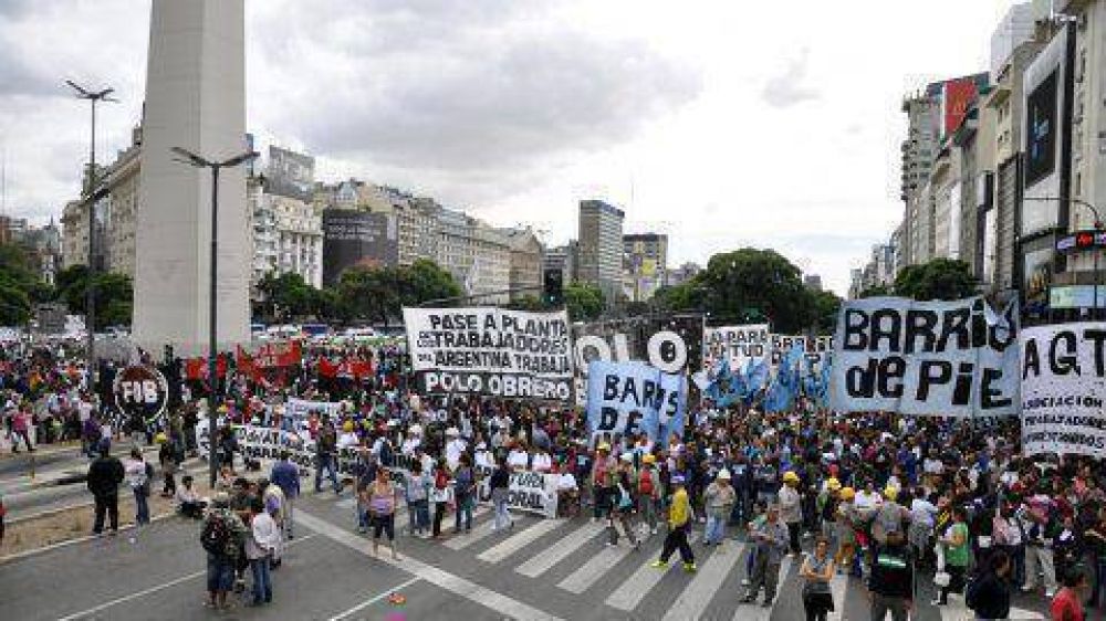 El massismo y el PRO se mostraron a favor de una ley antipiquetes