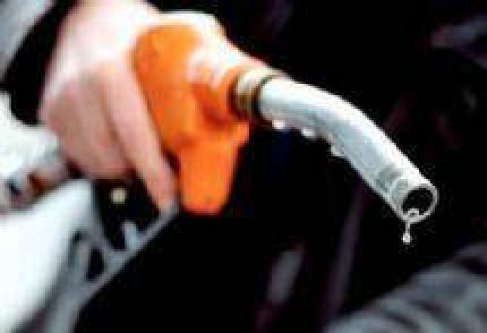 Descartan problemas con el abastecimiento de combustibles en Salta durante el fin de semana largo