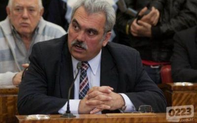 Licencias truchas: �El gobierno impuls� y posibilit� que la investigaci�n fuera a fondo�