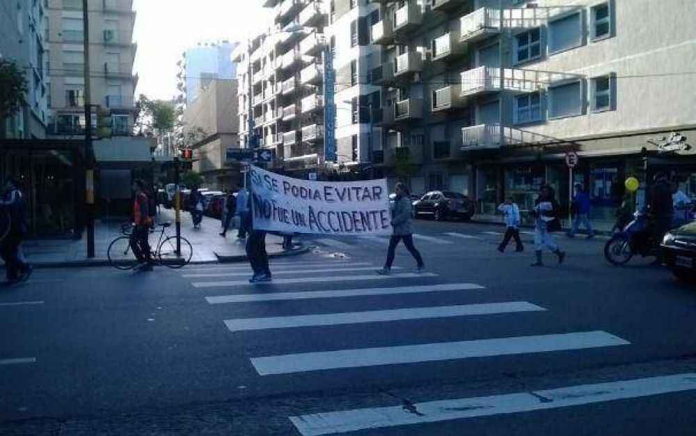 Un a�o sin Eliana, Bautista y Lautaro: familiares marcharon por justicia