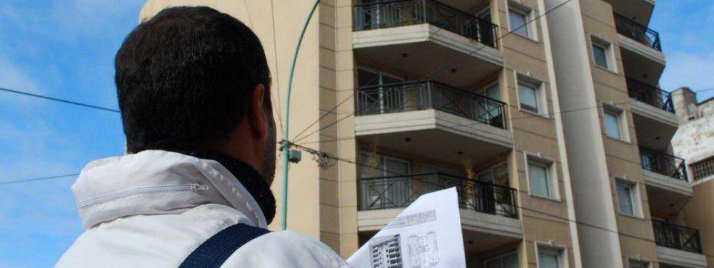 Detectan construcciones  sin declarar y clausuran comercios