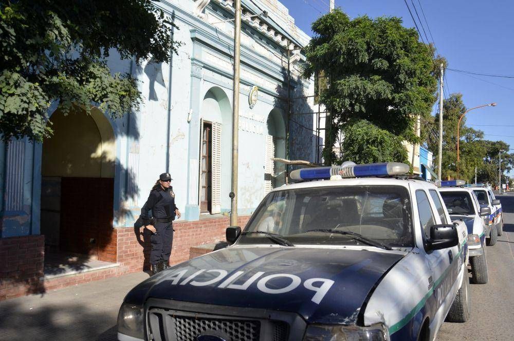 Dicen que un chico de 16 a�os mat� a un joven que le habr�a querido robar la bicicleta