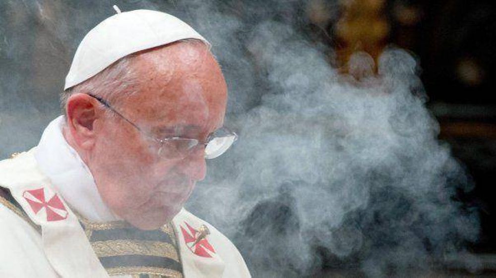 El papa Francisco encabez la Vigilia Pascual y bautiz a diez personas