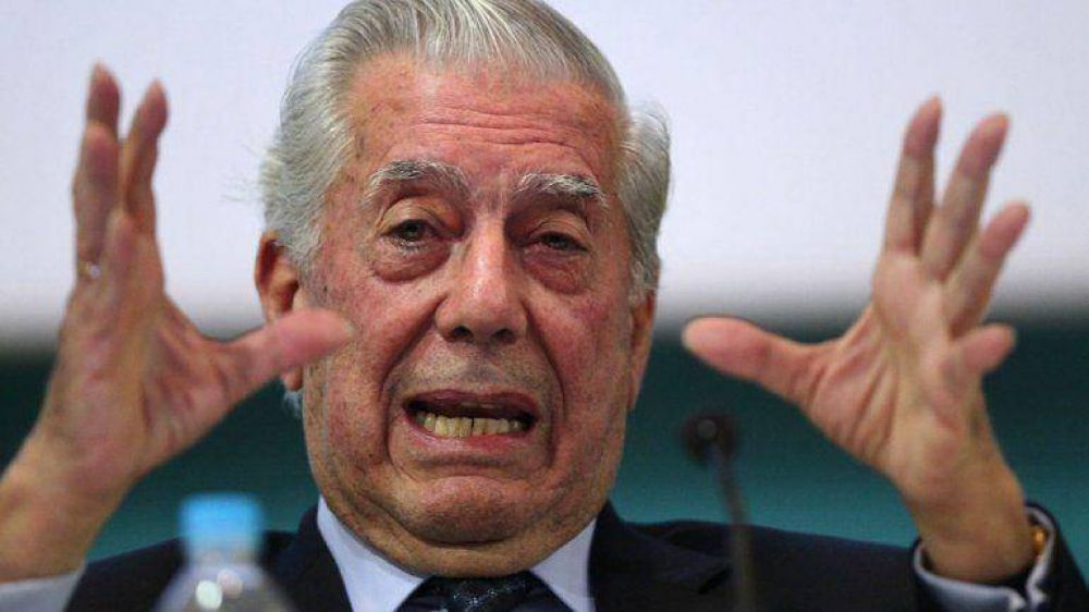 Vargas Llosa: "No se puede hablar de Venezuela como si fuera una democracia"