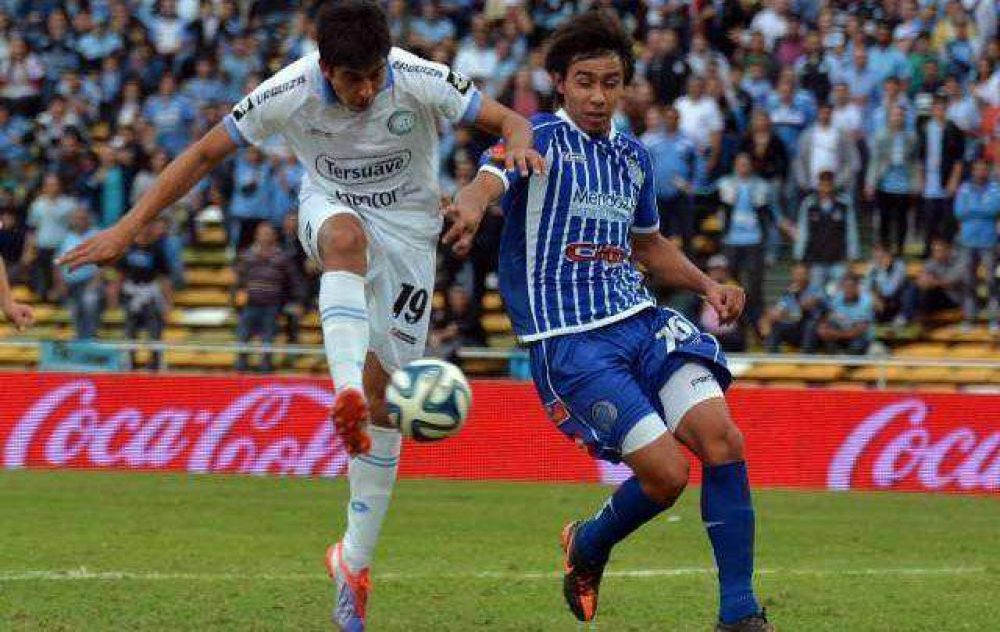 Con dos cambios, Belgrano ir� ante Col�n que quiere la punta