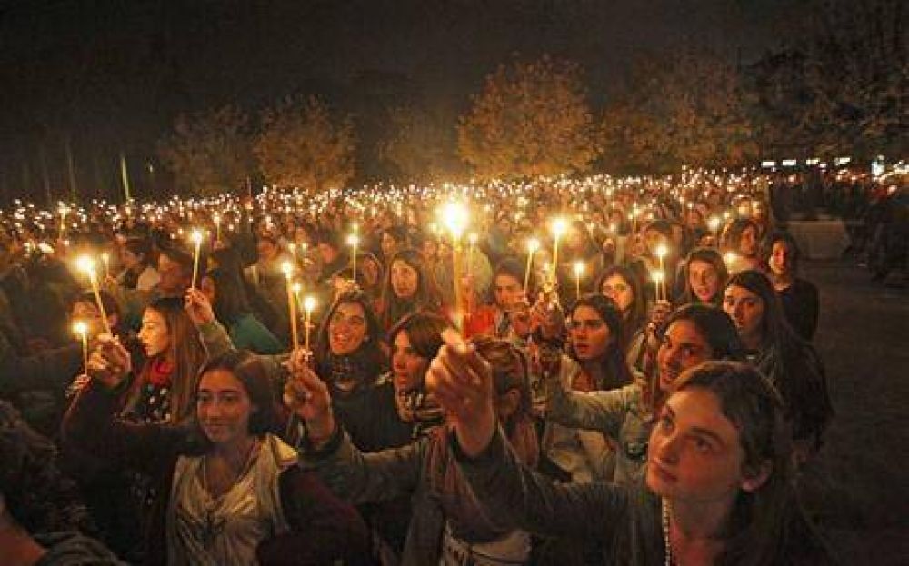 La Pascua Joven convoc� a m�s de 3000 chicos en San Isidro
