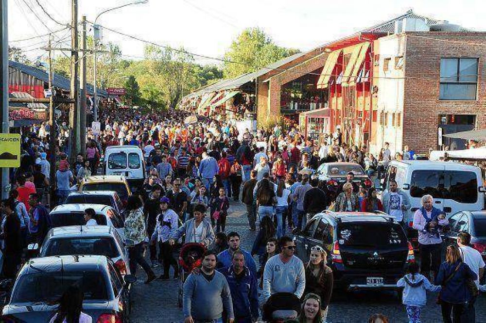 R�cord de turistas en Tigre