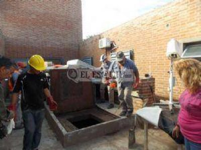 Restituyen equipo de un pozo de agua da�ado por un rayo