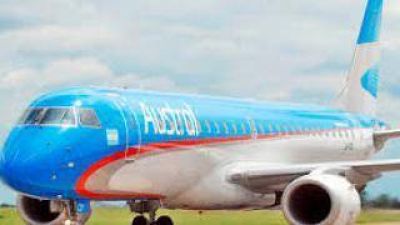 Contin�an suspendidos los vuelos