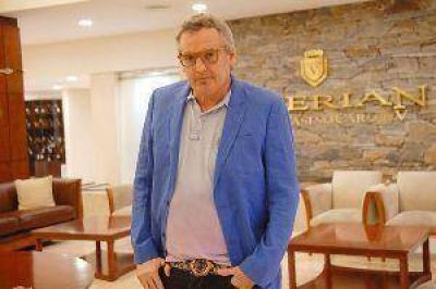Benito Fern�ndez realizar� hoy la selecci�n de los trabajos para la Feria PuroDise�o 2014
