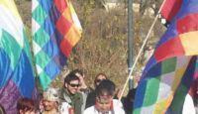 Invitan a participar de una mesa panel sobre pueblos originarios