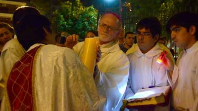 Bokalic presidi� la Vigilia Pascual ante miles de fieles