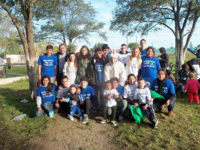 M�s de 200 ni�os disfrutaron de una jornada recreativa y solidaria