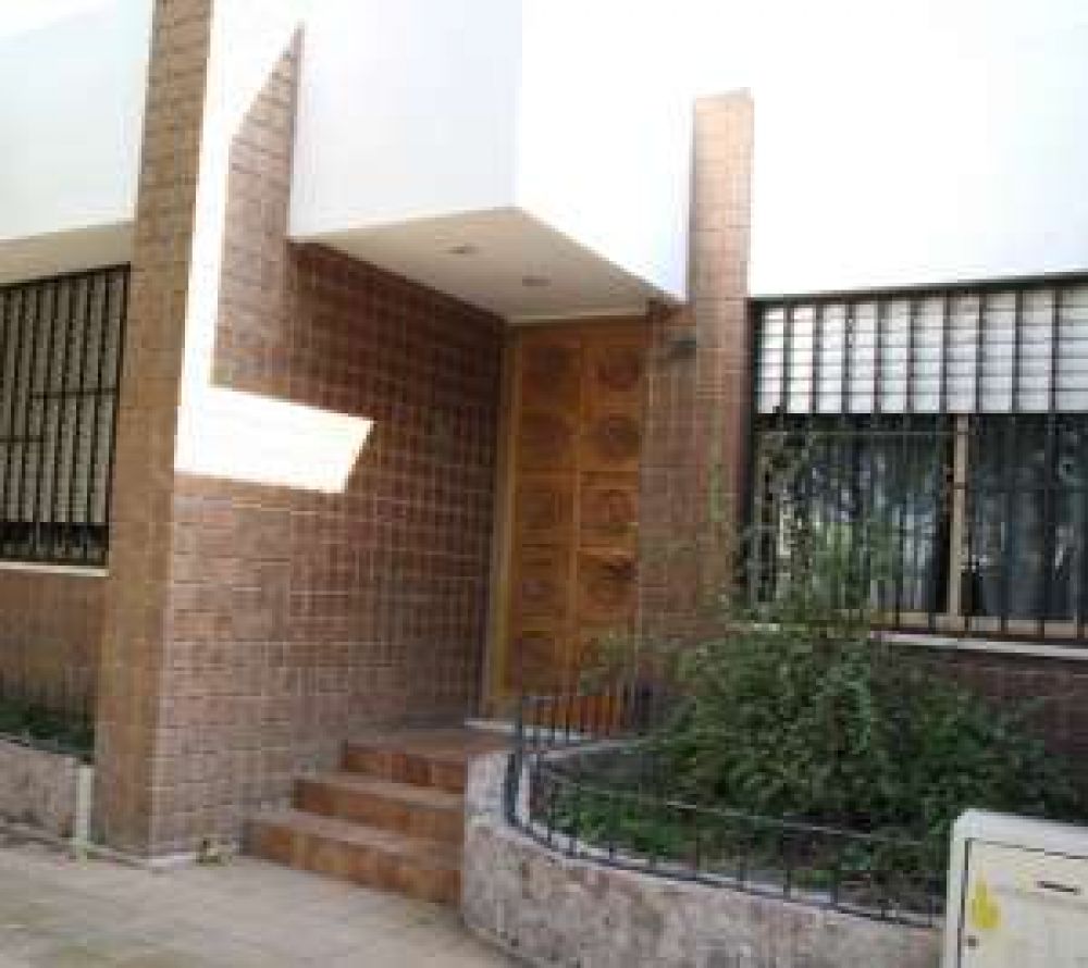 Roban m�s de 100.000 pesos de la casa de una anciana