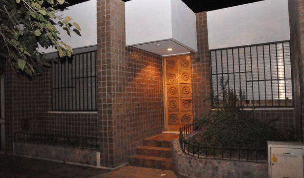 Roban m�s de $100.000 a un anciana en su ausencia