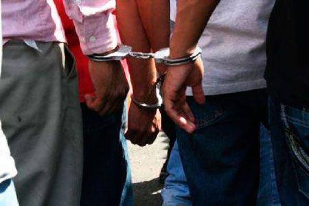Avia Terai: Detienen a tres sospechosos por el homicidio de un joven