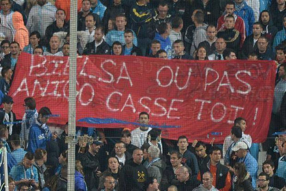 Hay "un principio de acuerdo" para que Marcelo Bielsa sea en el nuevo DT de Olympique