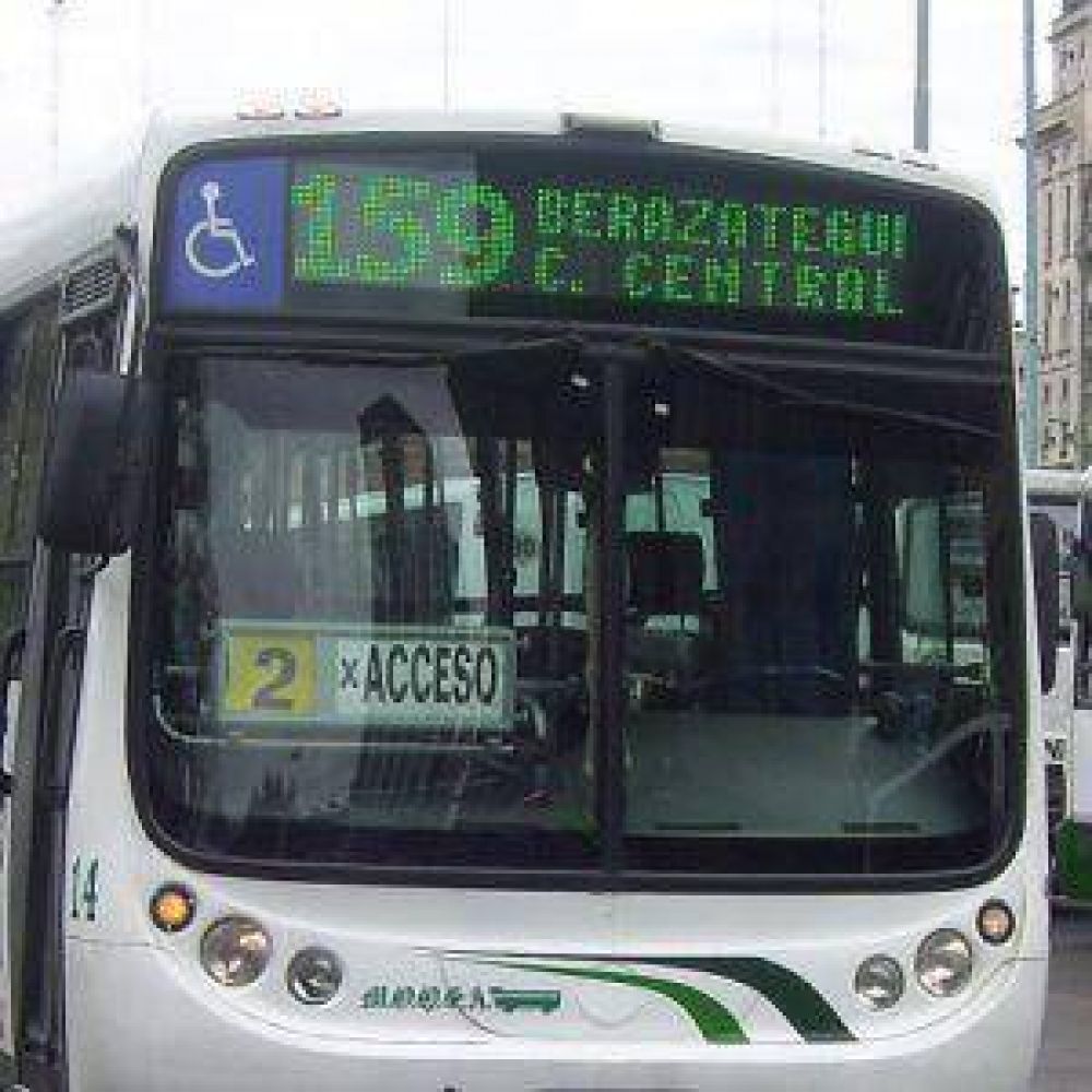 Investigan una presunta estafa con millonarios subsidios a colectivos