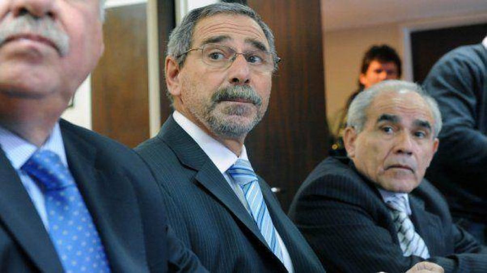 Tragedia de Once: piden la "inmediata detenci�n" de Ricardo Jaime