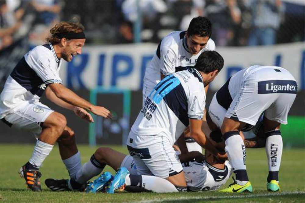 El torneo Final tiene dos l�deres: gan� Gimnasia y ahora comparte la cima junto con River