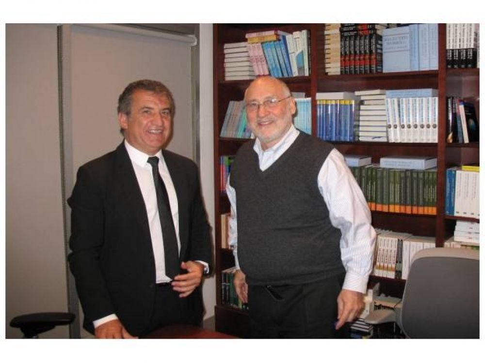 Urribarri se reuni con el Premio Nobel Joseph Stiglitz