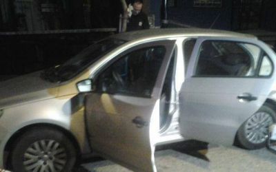 Viola a dos j�venes tras secuestrarlas y robarles el auto