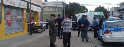 Muri� un ex gendarme baleado en un intento de robo