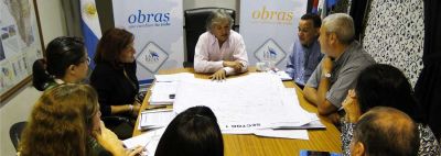 Bosetti analiz� ejecuci�n de obras con equipos tecnicos de la APVyU