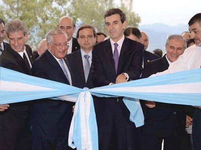 Terminal: inauguraron la nueva estaci�n de Jujuy