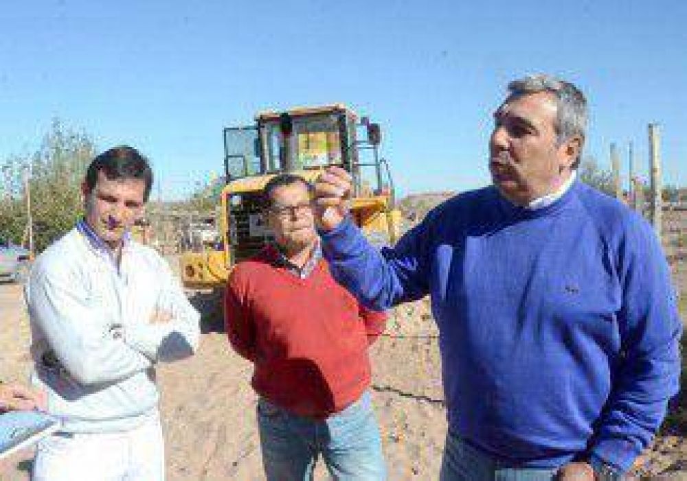 En tres meses estar�n las casas para los afectados por el temporal 
