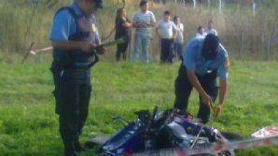 Tragedia en Arroyito: Se despist�, impact� con un alambrado y muri�
