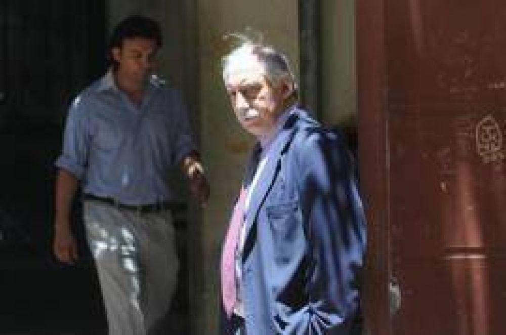 Alberto Lebbos denunciar� al fiscal Albaca por encubrimiento agravado