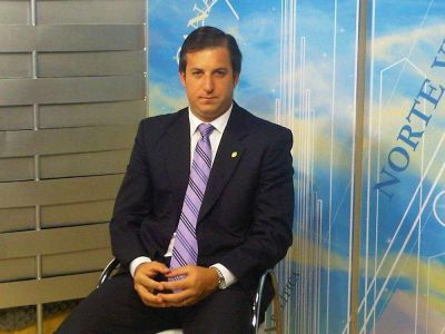�QUIENES QUIERAN PERTENECER AL FRENTE DEBER�N APOYAR LA CANDIDATURA DE URTUBEY�