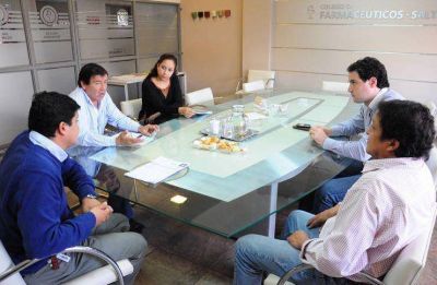 Capital: Definen el grupo de farmacias que estar�an exentas del pago de un impuesto municipal