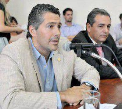 Nacional & Popular & Antiprotestas