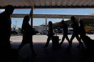 C�mo operaban los abrevalijas de Aeroparque