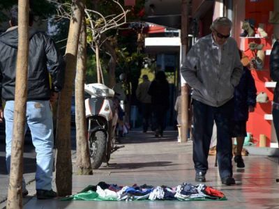 Afirman que continuar�n los operativos contra los manteros