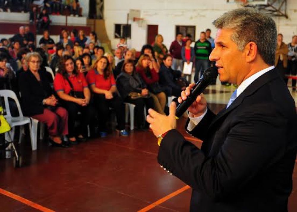 El Gobernador entreg 134 aportes a ONG de la ciudad de San Luis