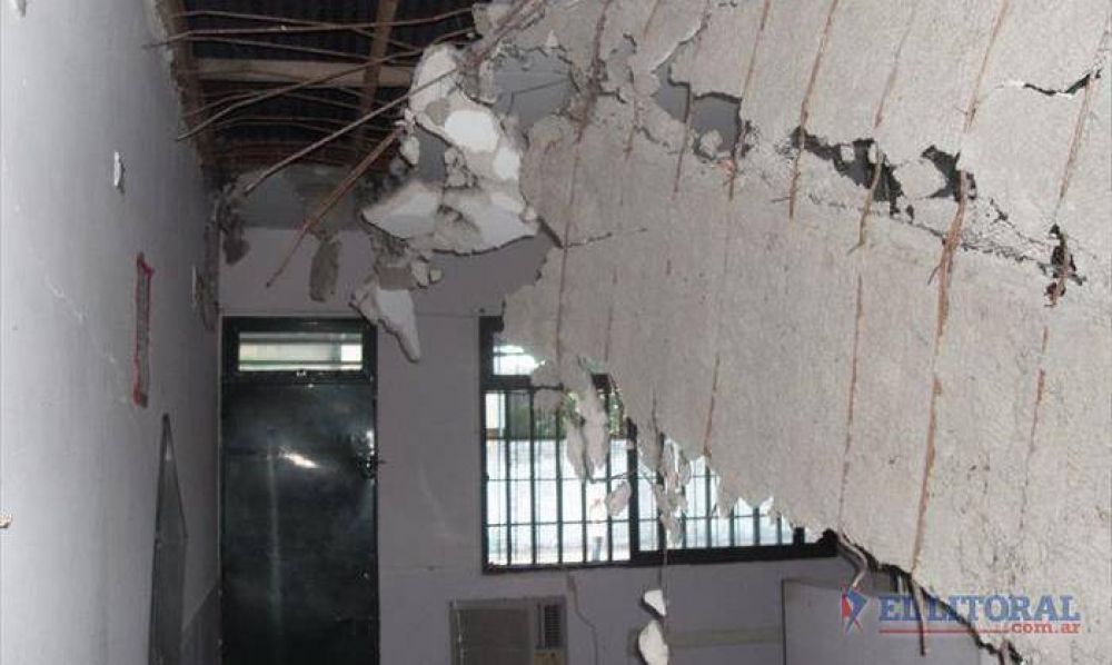 Escuela N�9: contin�an los trabajos pero advierten que son �arreglos superficiales�