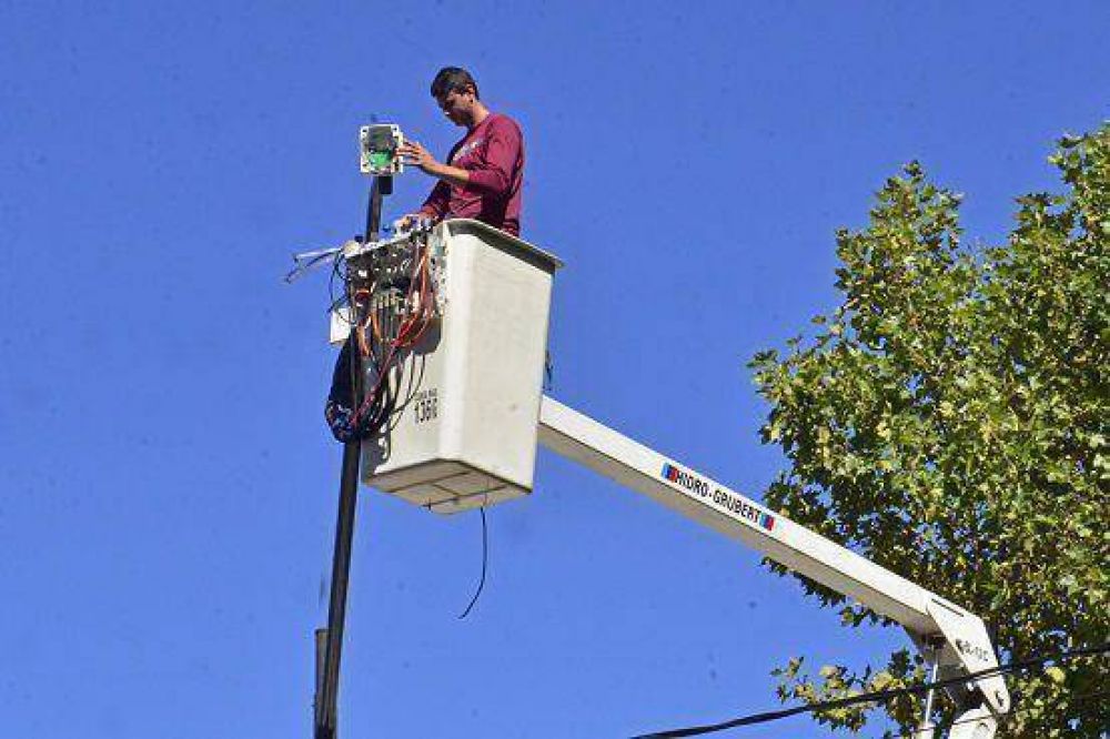 Suman nuevas c�maras a las esquinas de San Fernando