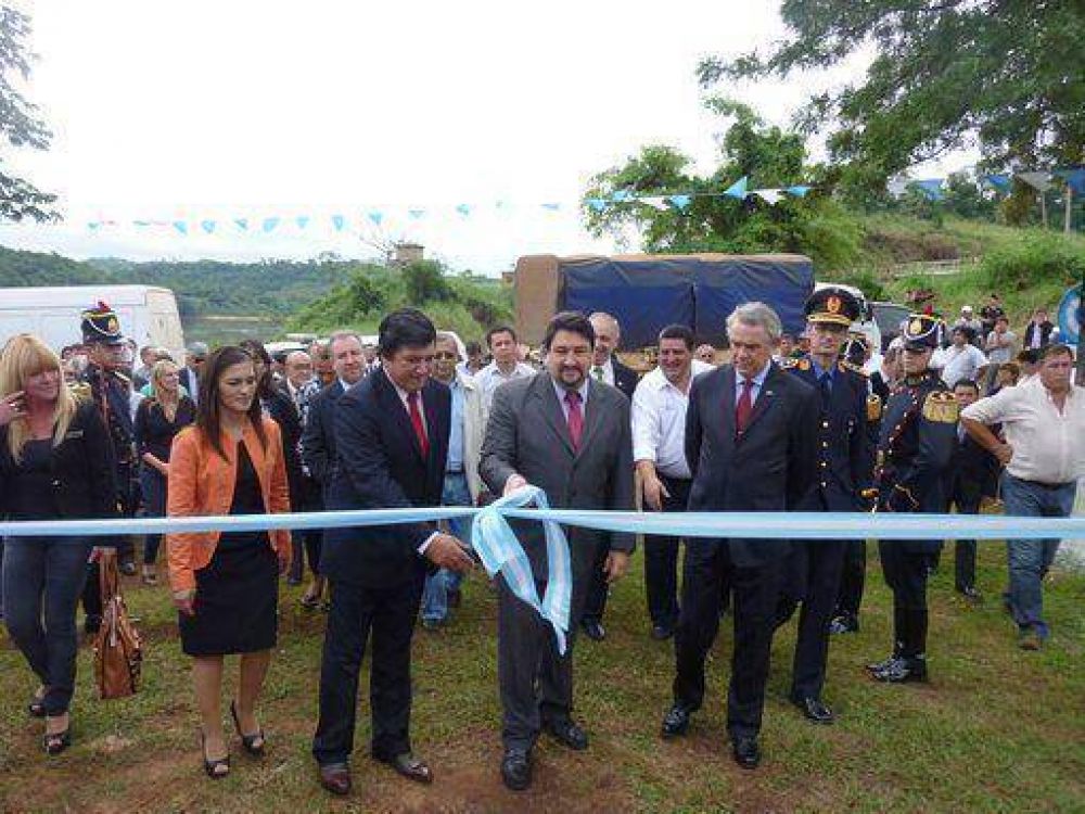 Se habilit� el paso en balsa entre Puerto Piray y Colonia 7 de Agosto, en Paraguay