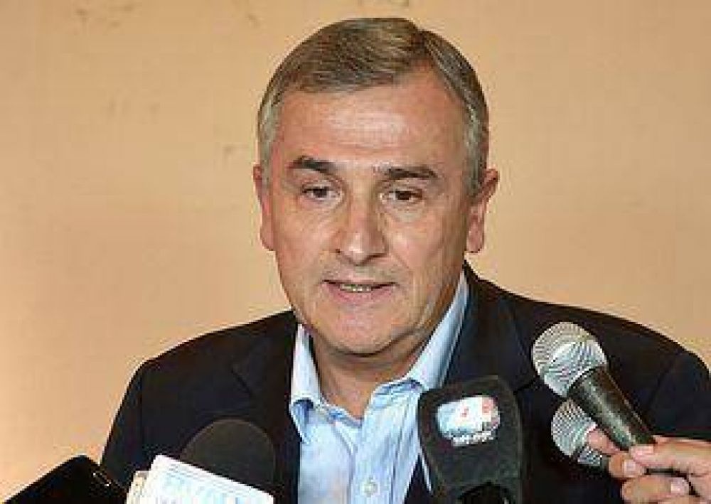 Morales propone reforzar las micros y medianas empresas