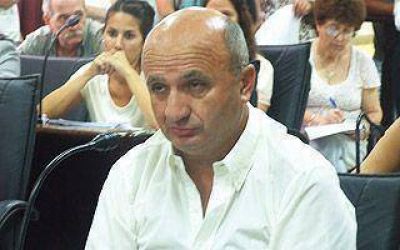 El FR tambi�n pidi� que cambio en organigrama no implique m�s gastos