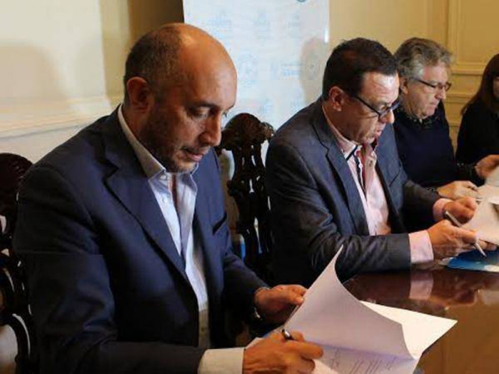 Firman convenio para reciclar la basura electr�nica