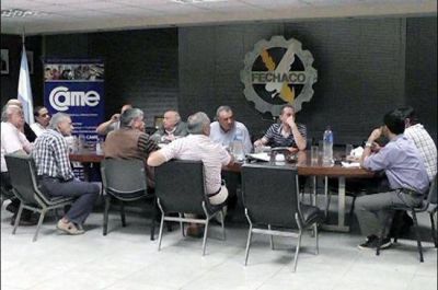 FeChaco se solidariz� con los medios y pide que Bacileff Ivanoff �honre las deudas�