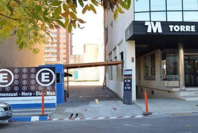 Torre M�dica: funciona una playa de estacionamiento comercial