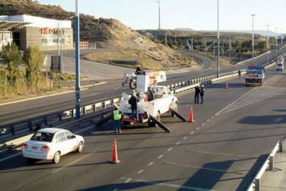 La SCPL renov� luminarias en Ruta 3 y en el Centro