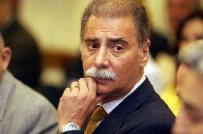 Sobisch ir� a juicio pero cree que es 