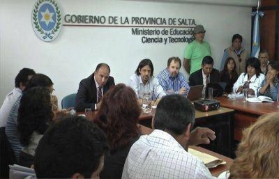 El conflicto docente con miras a una pronta soluci�n